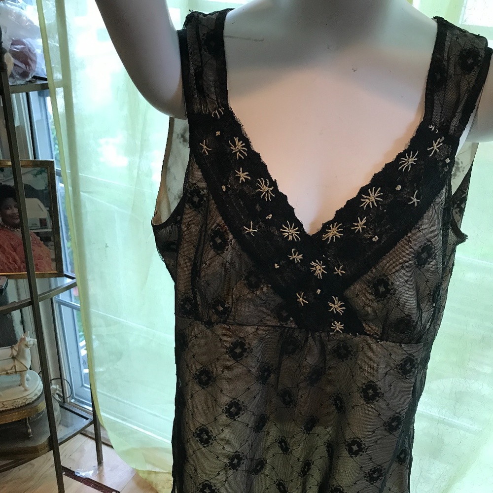 LACE SHORT SLEEVE BLOUSE